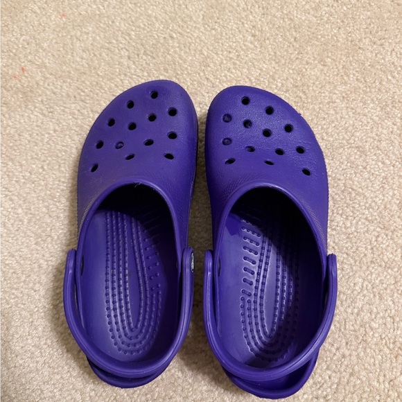 Purple Crocs - Picture 2 of 4